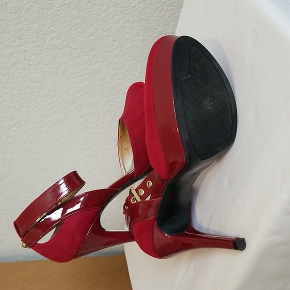 Guess Vibrant Red Suede Platforms Size 7M - Picture 10 of 12